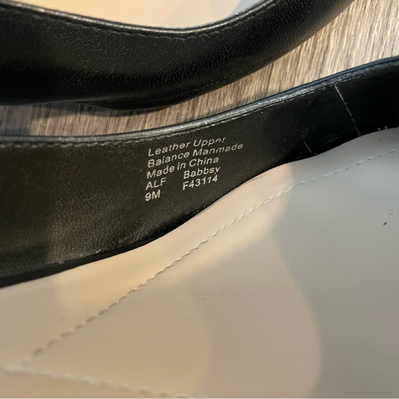 ALFANI Babbsy Black Leather Pointed Toe Slingback Kitten Heels - Picture 11 of 11